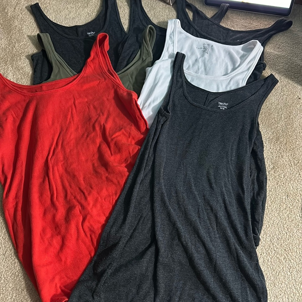 Old Navy Tanks